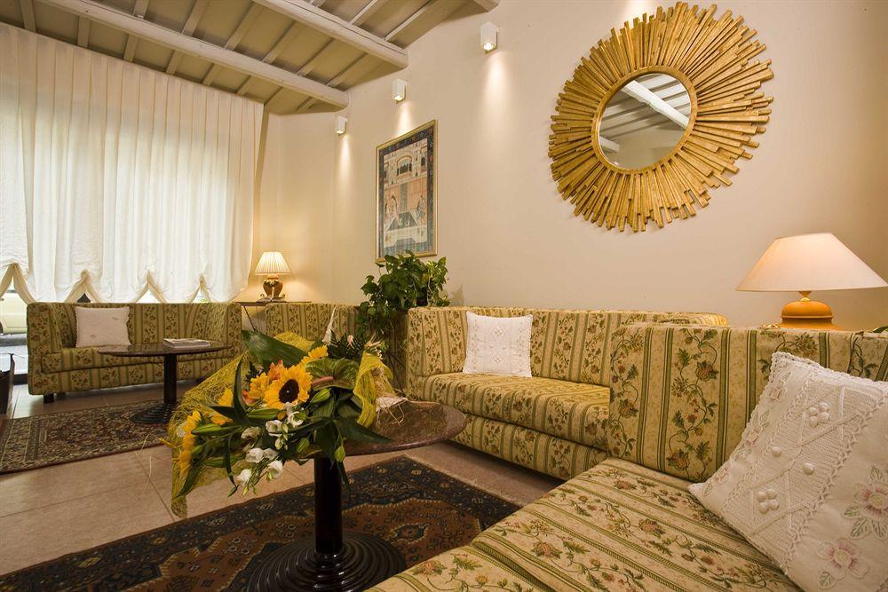 Hotel Napoleon Cattolica Exterior photo