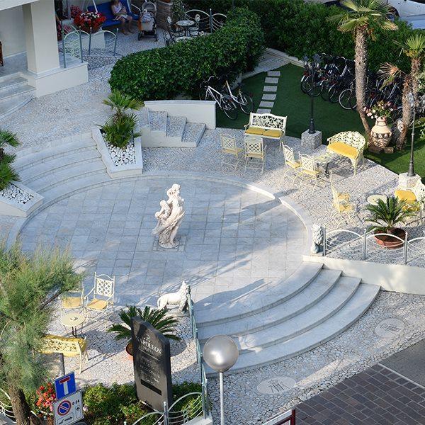 Hotel Napoleon Cattolica Exterior photo